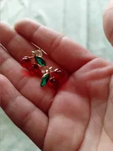 Avis clients – Boucles d'oreilles cerise résine rouge zircon brillant
