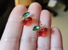 Avis clients – Boucles d'oreilles cerise résine rouge zircon brillant