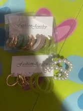 Avis clients – Lot de 12 boucles d'oreilles résine bohème colorée