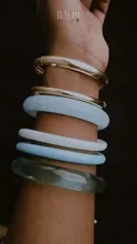 Avis clients – Lot de 4 ou 8 bracelets résine tie-dye bleu