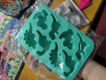 Avis clients – Moule silicone 8 dinosaures pour chocolats et gâteaux