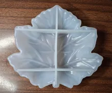 Avis clients – Moule silicone feuille érable 3D pour plateau et bijoux