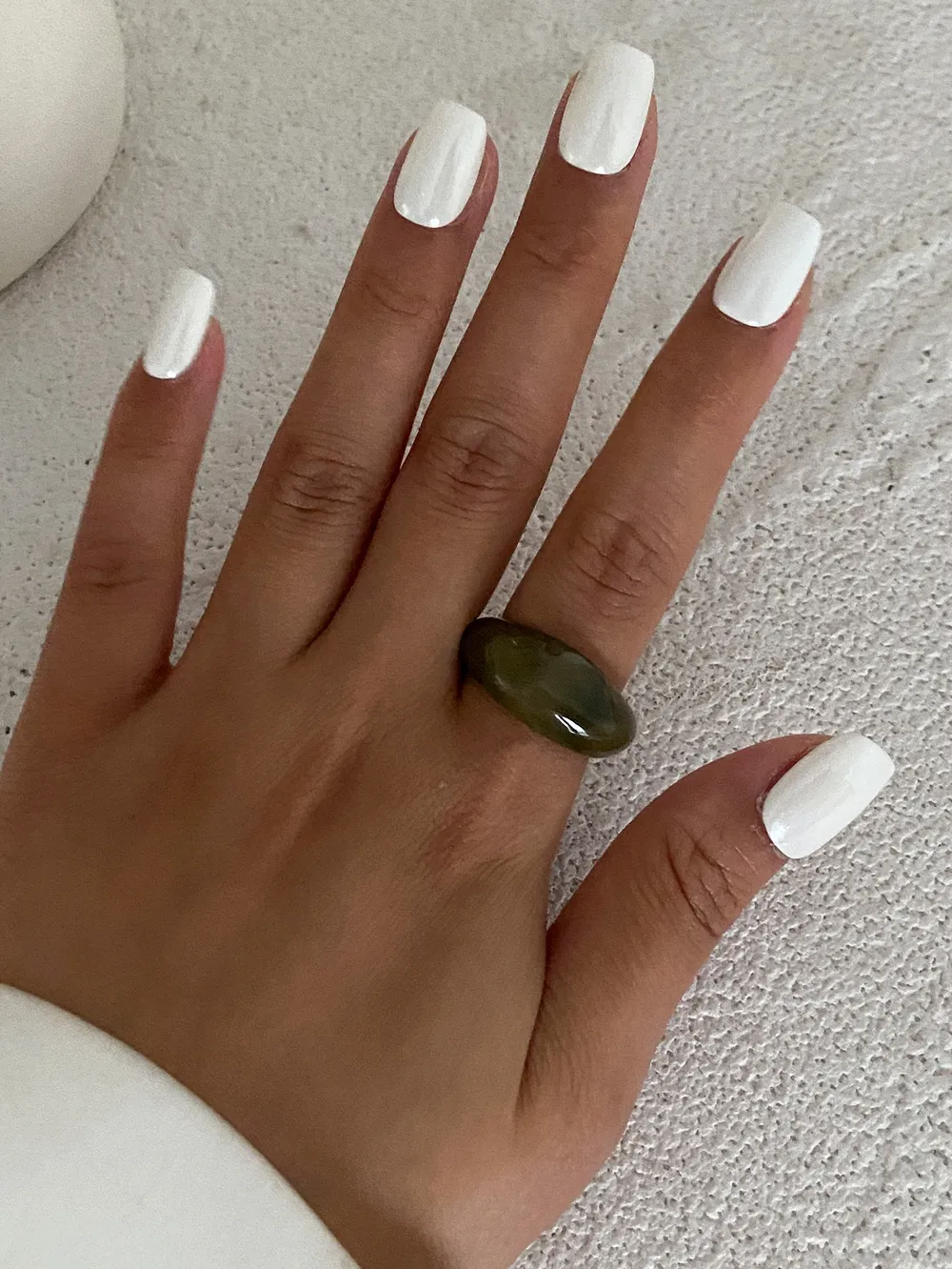 Bague résine acrylique géométrique ovale punk femme
