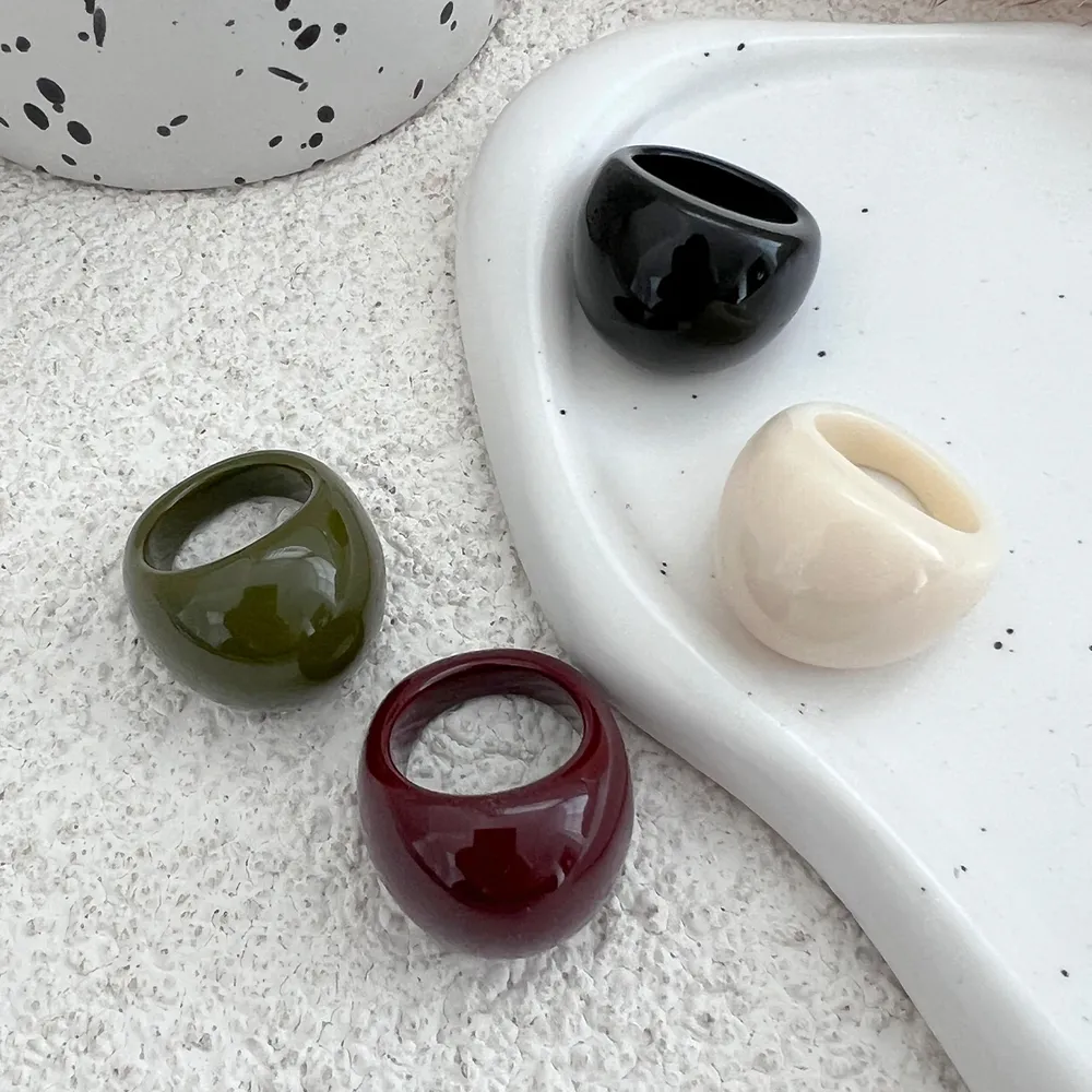 Bague résine plastique irrégulière géométrique boho