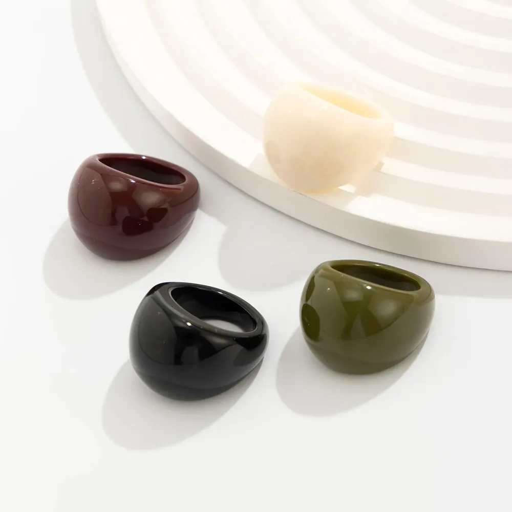 Bague résine plastique irrégulière géométrique boho