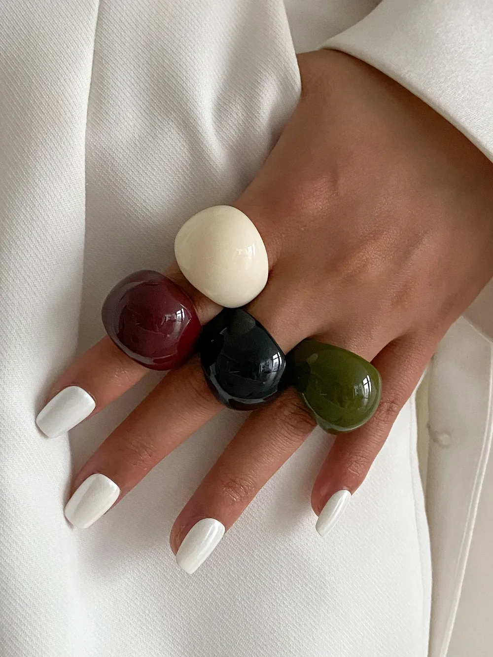 Bague résine plastique irrégulière géométrique boho