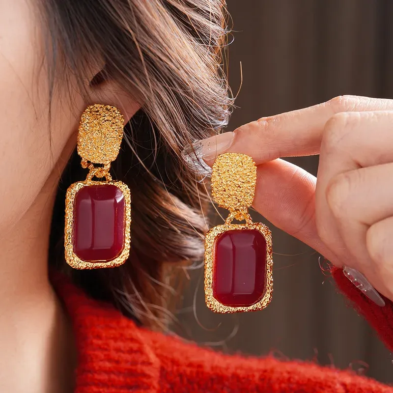 Boucles d'oreilles clous résine géométriques luxe pour femmes