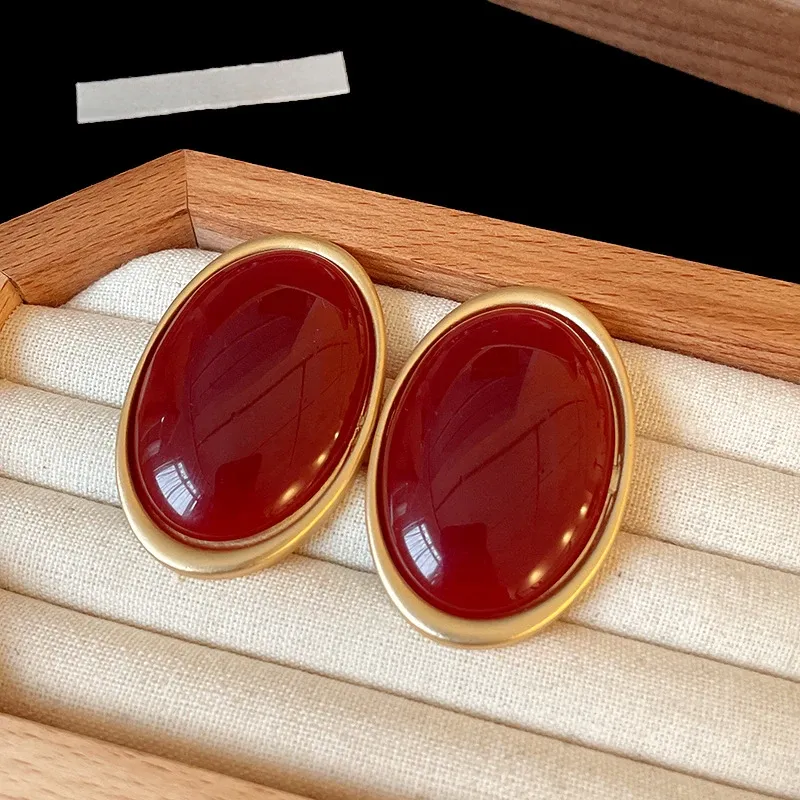Boucles d'oreilles clous résine géométriques luxe pour femmes