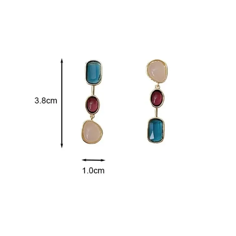 Boucles d'oreilles résine asymétriques géométriques rétro