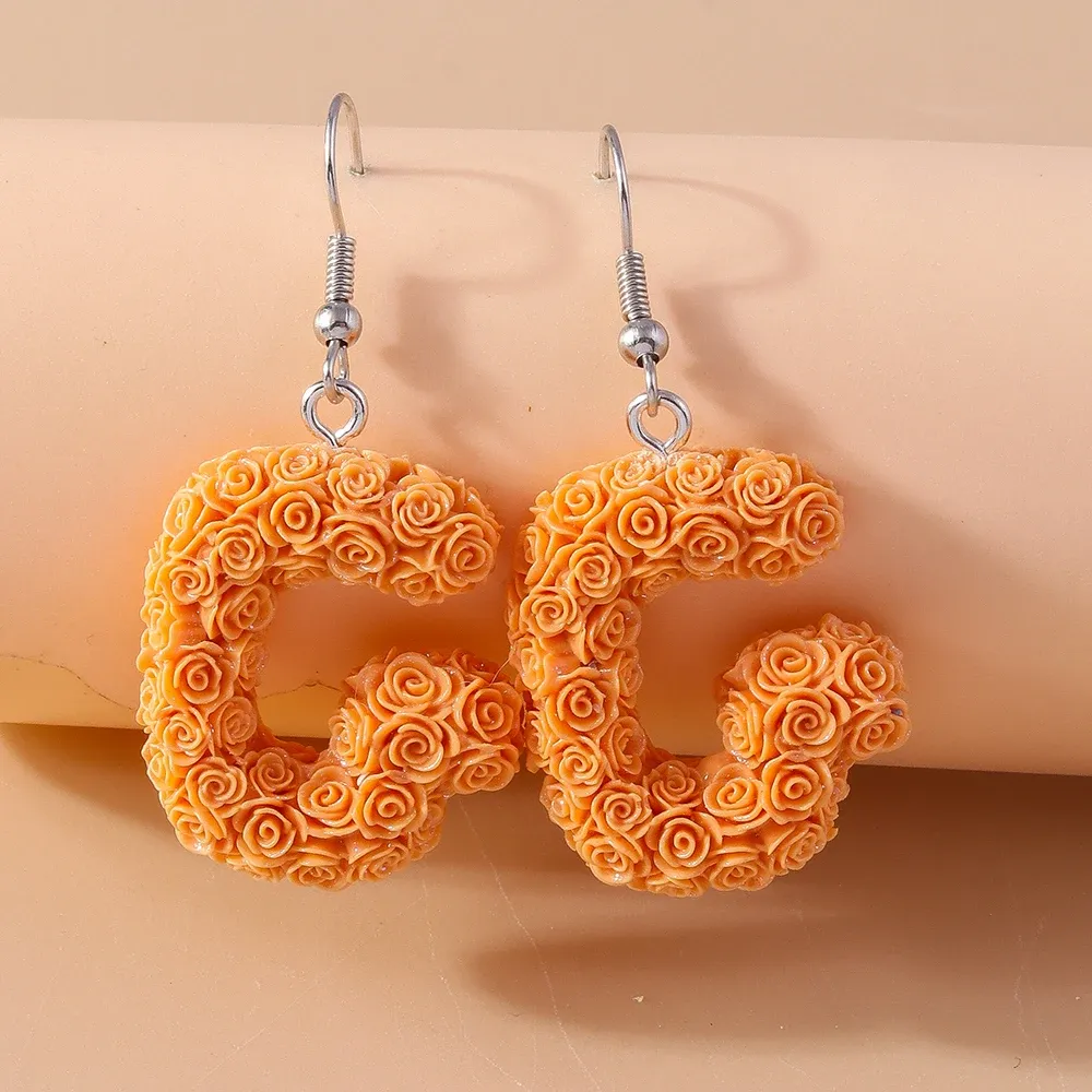 Boucles d'oreilles résine lettres florales 26 initiales