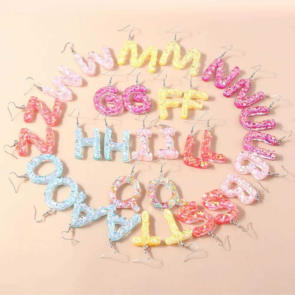 Boucles d'oreilles résine lettres florales 26 initiales