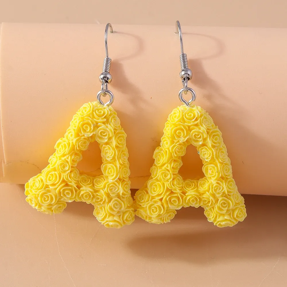 Boucles d'oreilles résine lettres florales 26 initiales