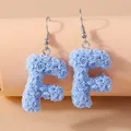 Boucles d'oreilles résine lettres florales 26 initiales – Couleur du métal Style F