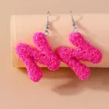 Boucles d'oreilles résine lettres florales 26 initiales – Couleur du métal Style N