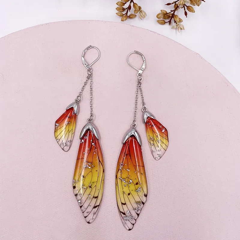 Boucles d'oreilles résine papillon double aile émail