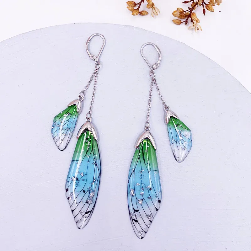 Boucles d'oreilles résine papillon double aile émail