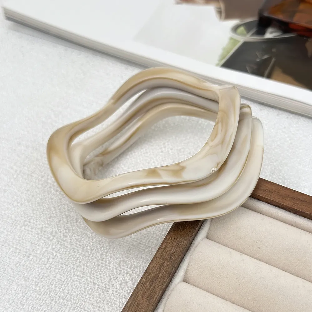 Bracelet large résine acrylique géométrique 3 styles