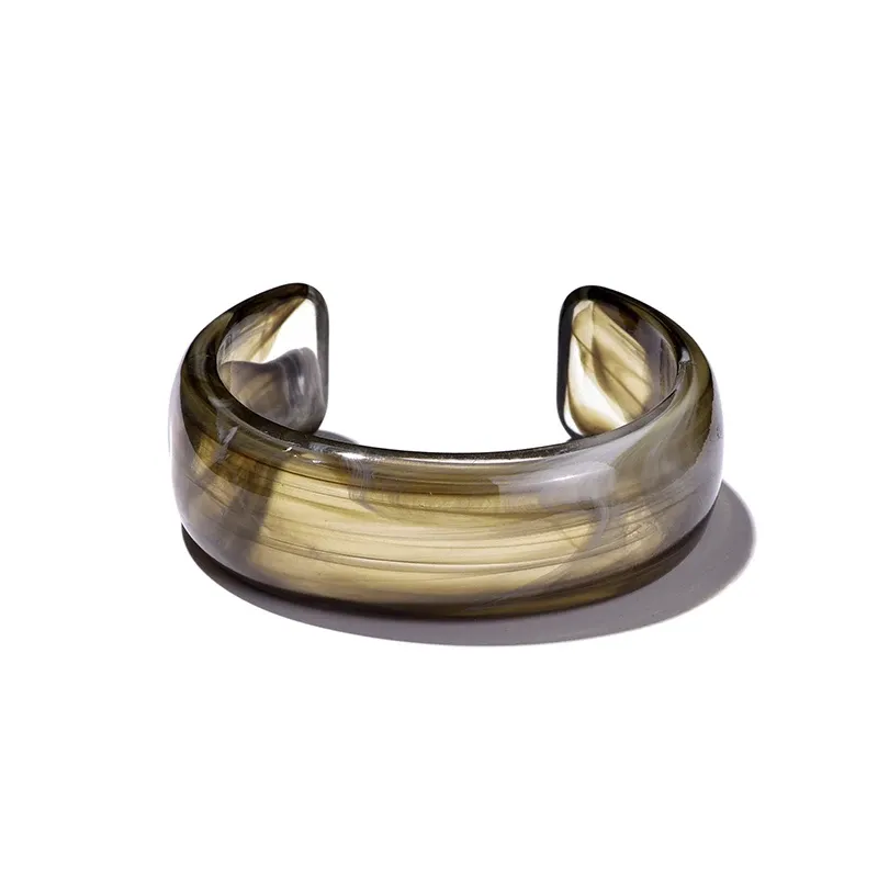 Bracelet large résine acrylique rond ouvert vintage