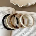 Bracelet résine écaille de tortue blanc vintage Y2k – 4