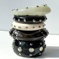 Bracelet résine irrégulier noir et blanc punk pour femmes – 1