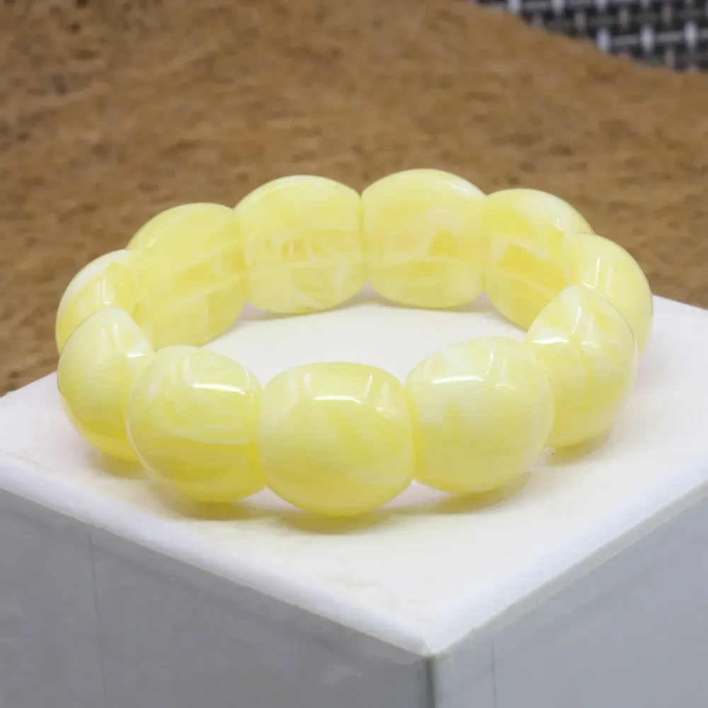 Bracelet résine jaune gras de poulet élastique