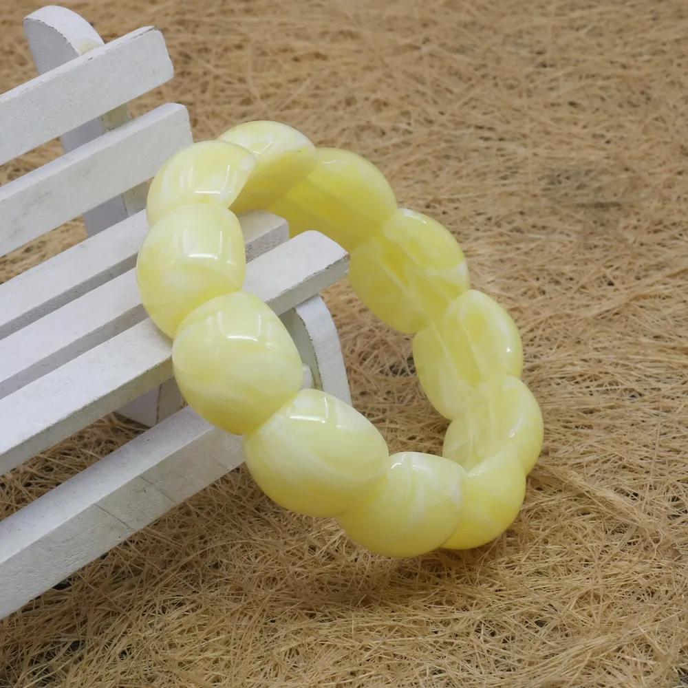Bracelet résine jaune gras de poulet élastique