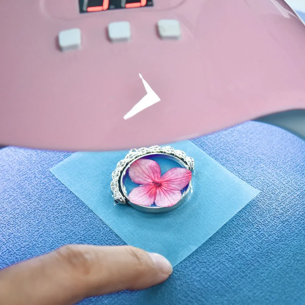 Colle résine UV dure 100 g à 500 g transparente