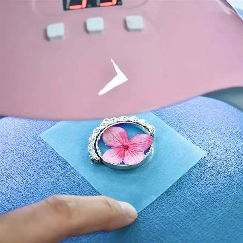 Colle résine UV transparente 20 à 50 g séchage rapide bijoux