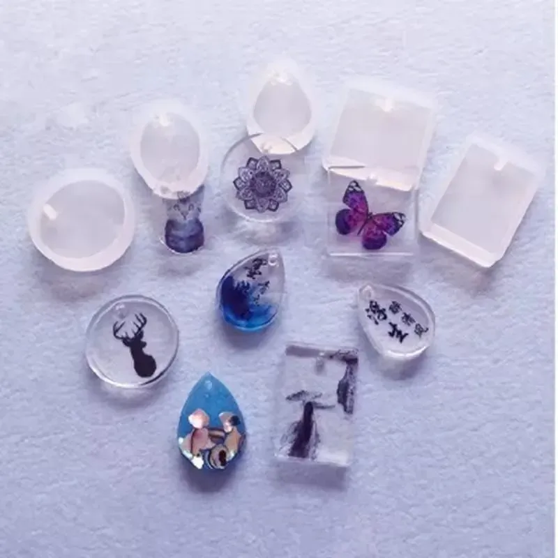 Kit 20 moules silicone porte-clés et pendentifs résine