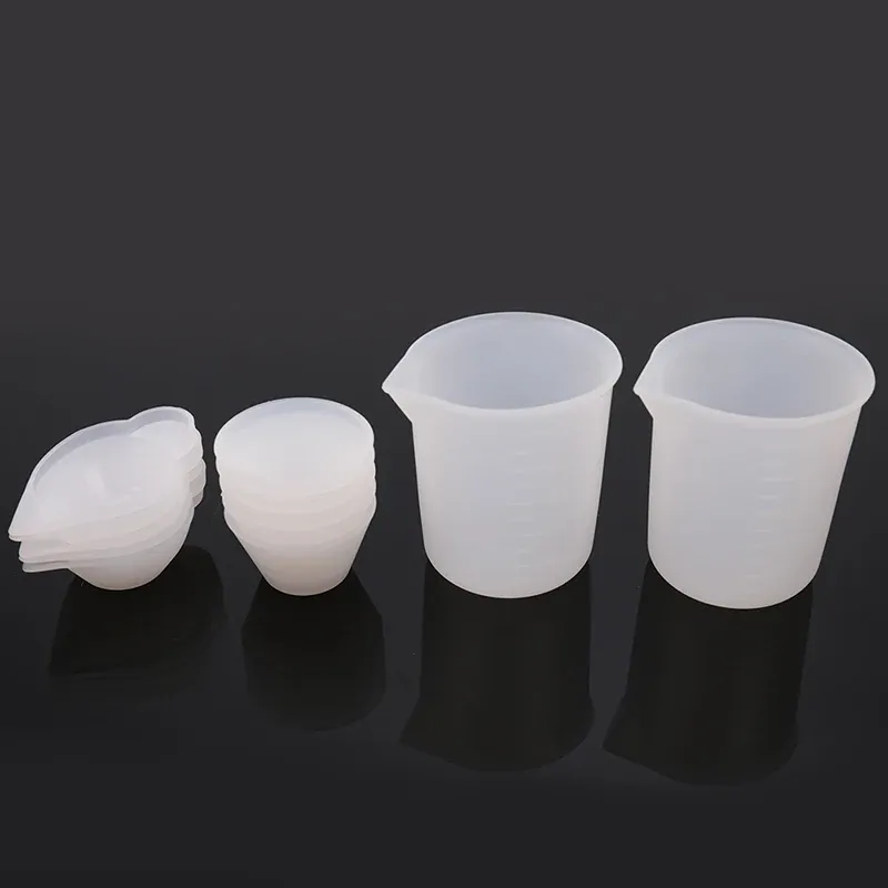 Kit outils bijoux résine 12 tasses mesure silicone UV