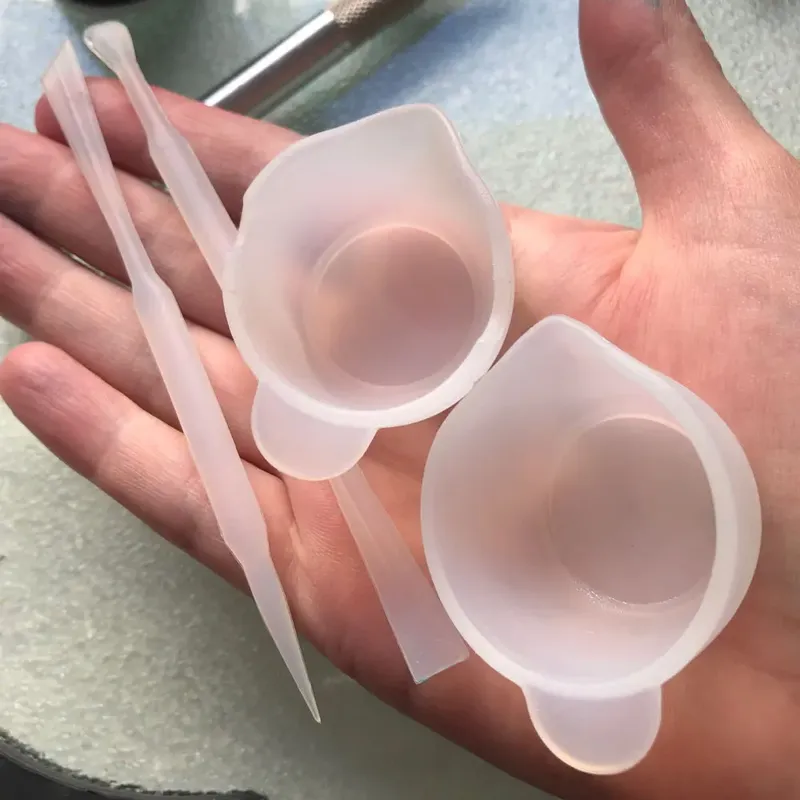 Kit outils mélange résine silicone 3 à 4 pièces