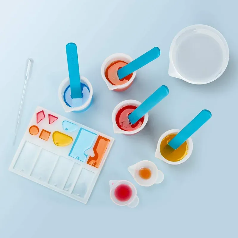 Kit tasses mesure silicone 250ml avec pipettes et gants