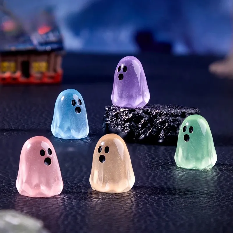 Lot de 10 à 50 mini fantômes résine lumineux Halloween