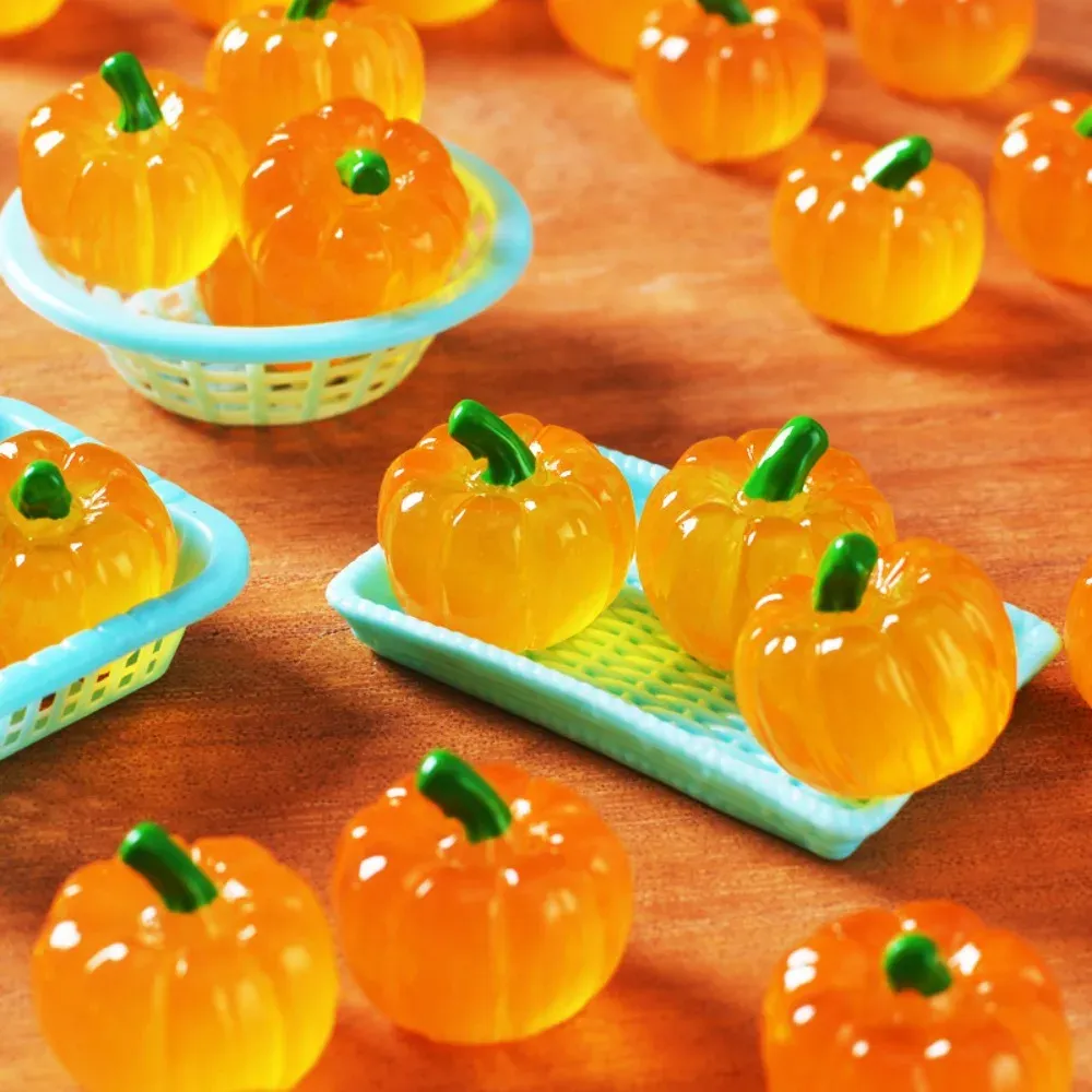 Lot de 10 à 60 mini citrouilles résine Halloween lumineuses