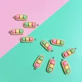 Lot de 10 breloques résine boîte macarons pour bijoux – 2