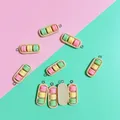Lot de 10 breloques résine boîte macarons pour bijoux – 6