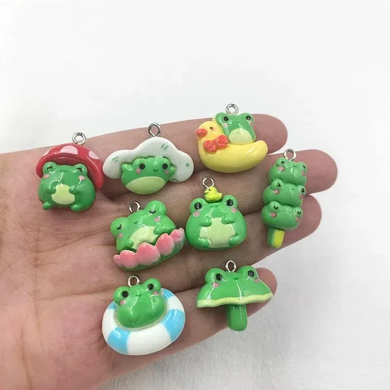 Lot de 10 breloques résine grenouille kawaii pour bijoux