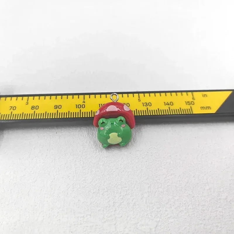 Lot de 10 breloques résine grenouille kawaii pour bijoux