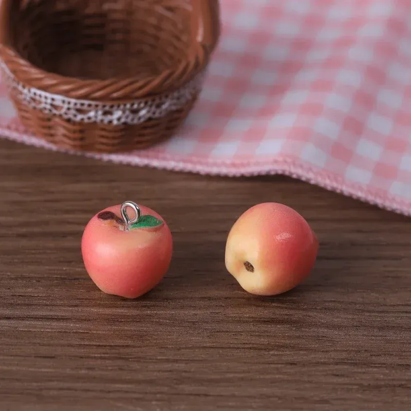 Lot de 10 breloques résine mini fruits pour bijoux
