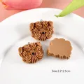Lot de 10 breloques résine petit chien dessin animé pour bijoux – 5