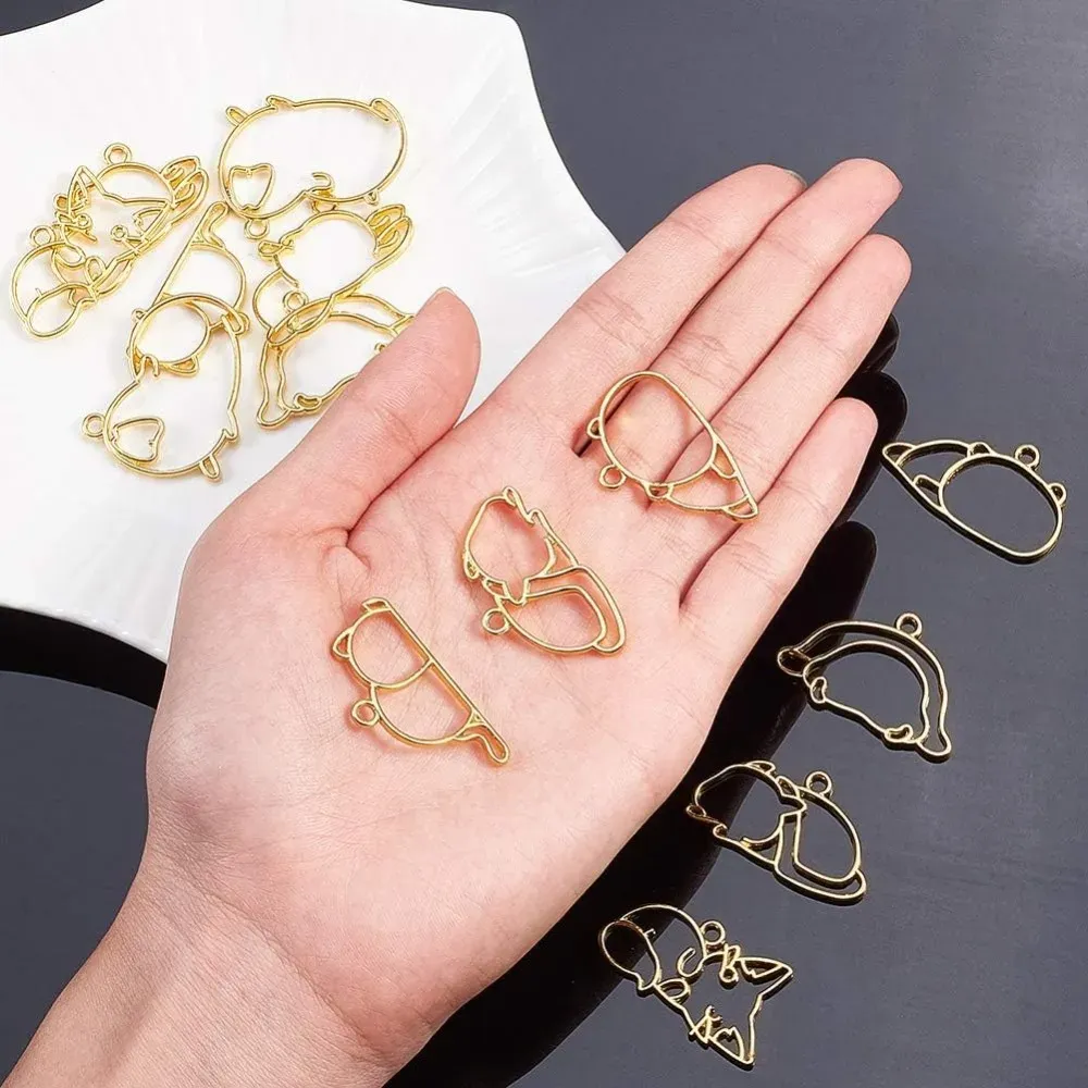 Lot de 14 breloques cadre résine thème hivernal pour bijoux