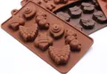 Lot de 2 moules silicone animaux et véhicules pour chocolats – 4