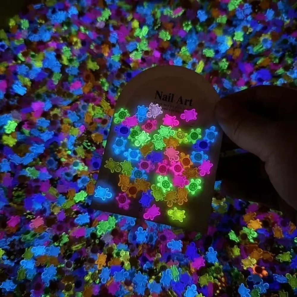 Lot de 50 ou 100 mini tortues résine lumineuses pour jardin
