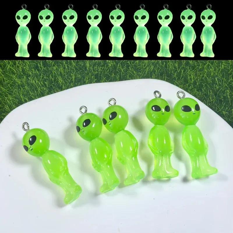Lot de 6 breloques résine lumineuses extraterrestres pour bijoux