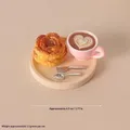 Mini set café et pâtisserie résine pour maison poupée – Couleur grenat (A1)