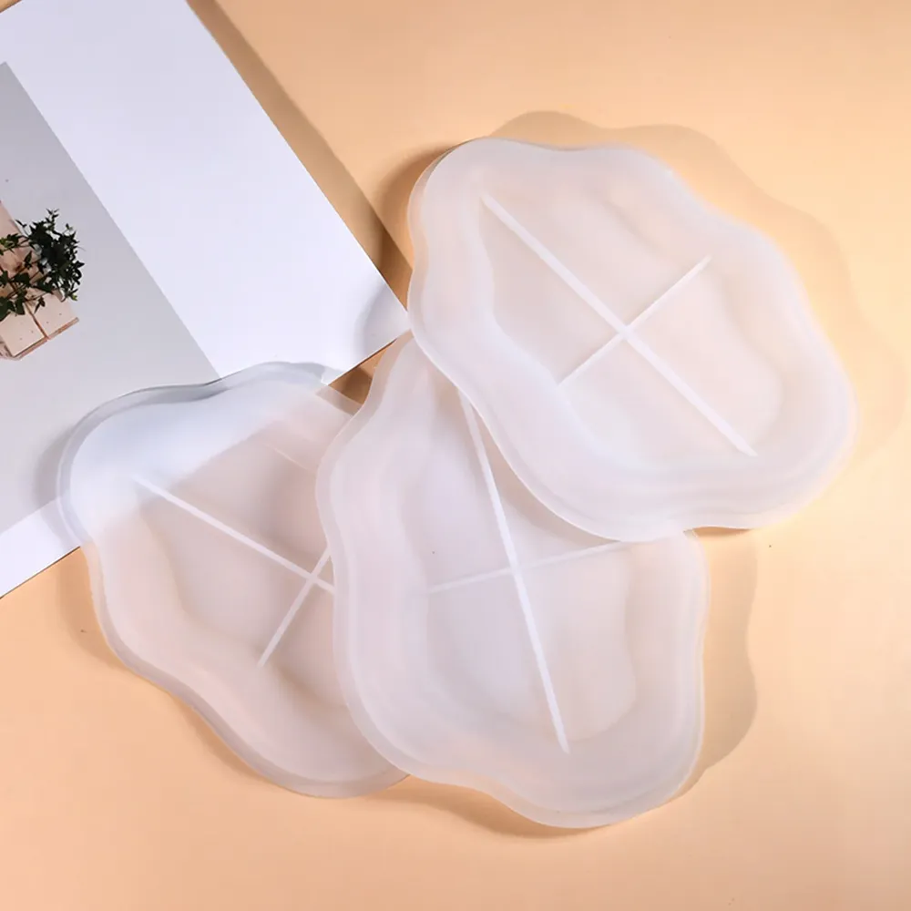 Moule plateau nuage pour bijoux et résine