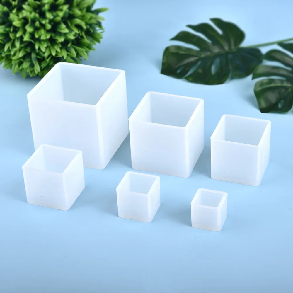 Moule résine cube cuboïde pour bijoux et plateau