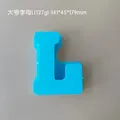 Moule silicone 26 lettres majuscules pour bougie et savon DIY – Couleur L blue