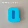 Moule silicone 26 lettres majuscules pour bougie et savon DIY – Couleur Q blue