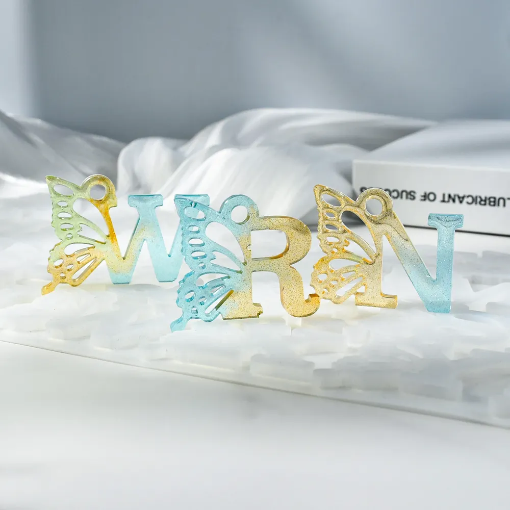 Moule silicone alphabet papillon pour bijoux